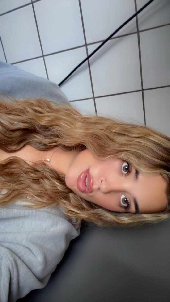 @𝐄𝐀𝐌𝐗𝐗🌺