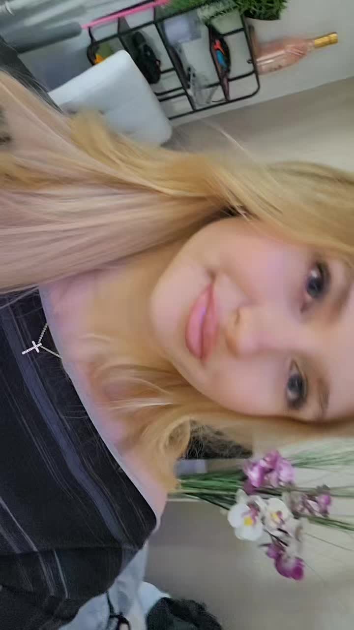 @Viktoria
