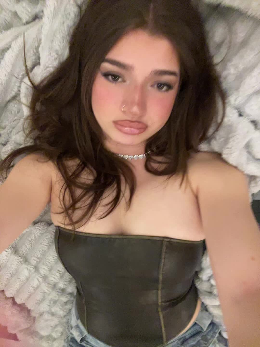 @𝒷𝑒𝓁𝓁𝒶𝒶🇦🇱