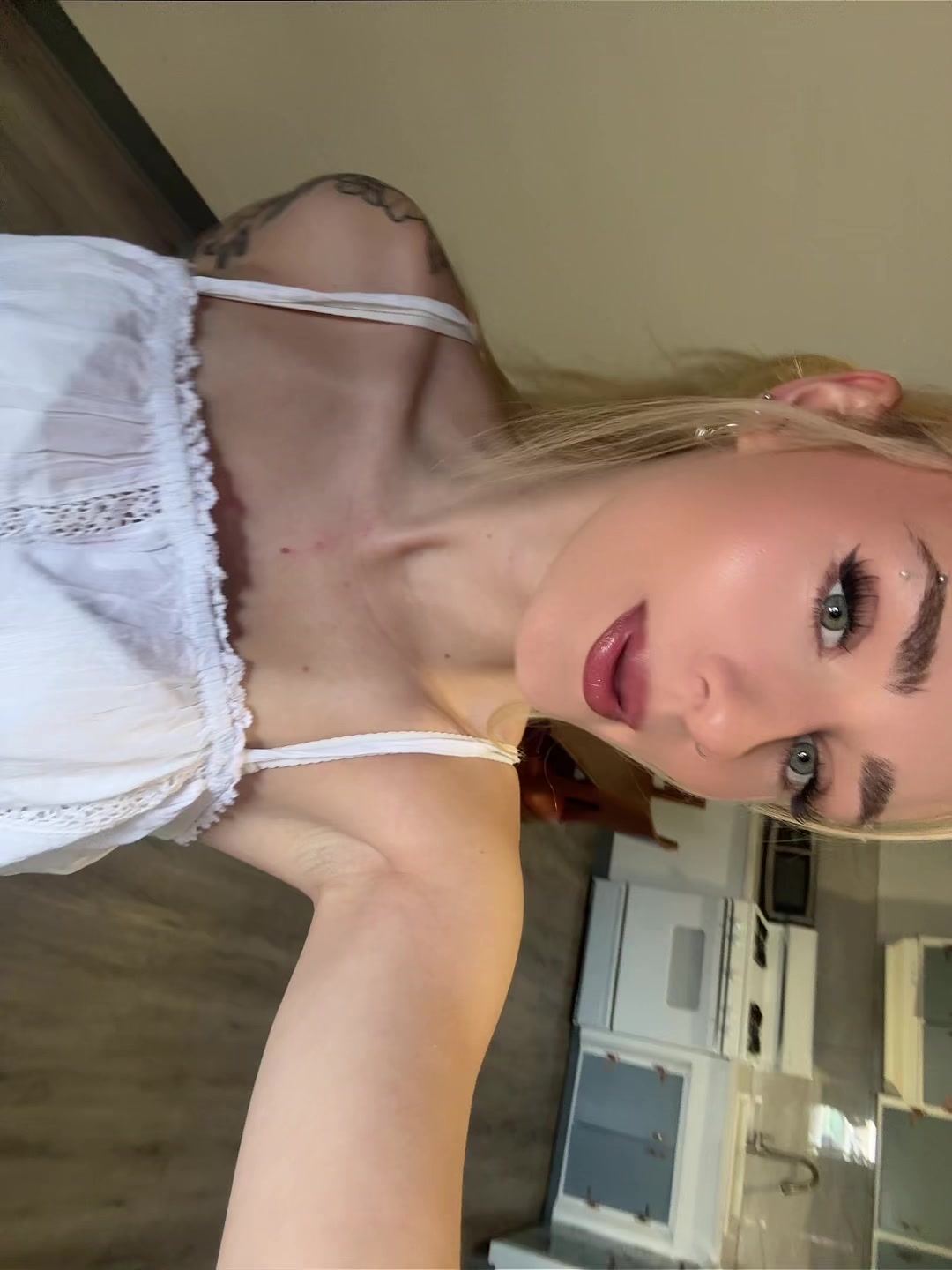 @rileydubay