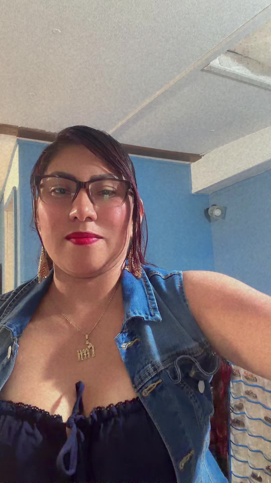 @Adriana martinez