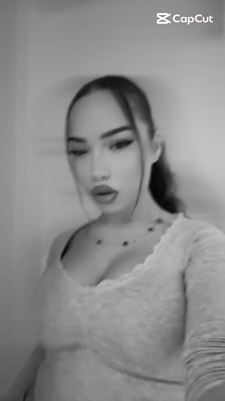 @onlykamila