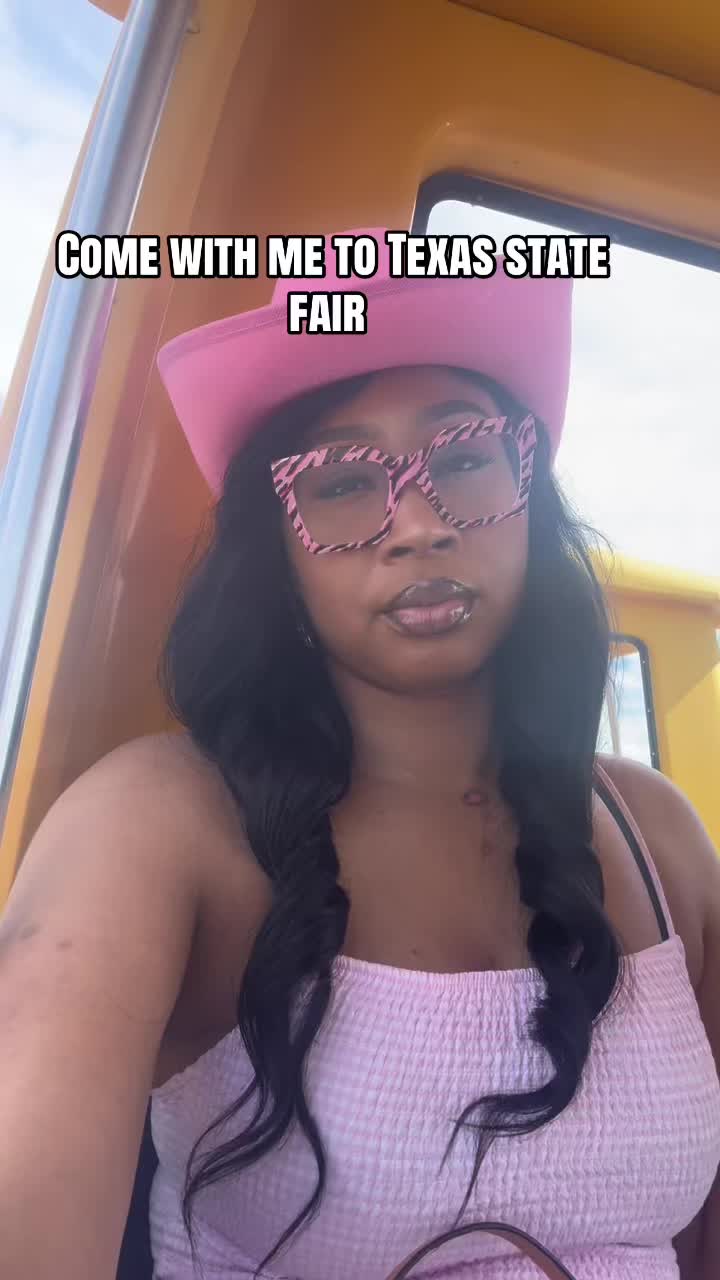 @QweenQweezy