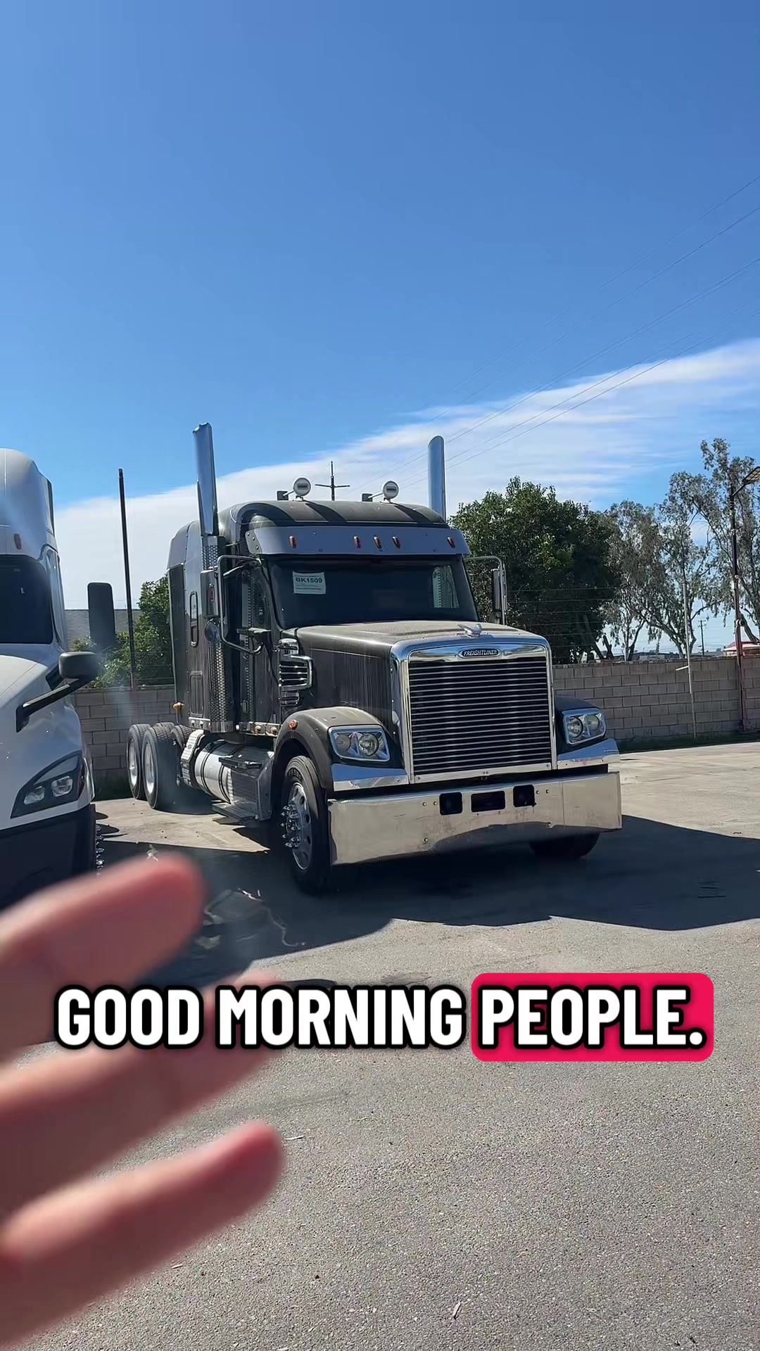 @Semitrucksforsale