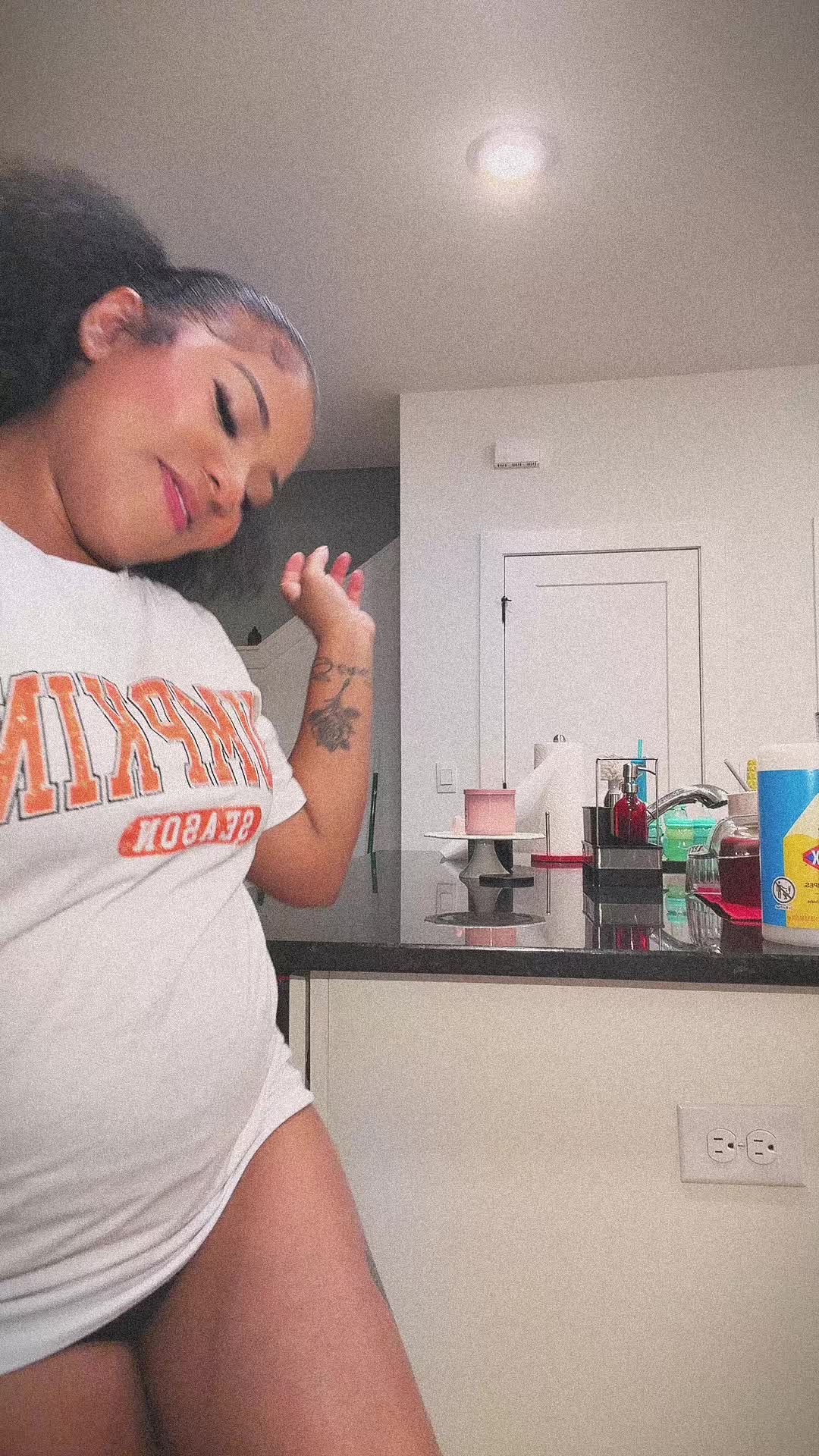 @Angela