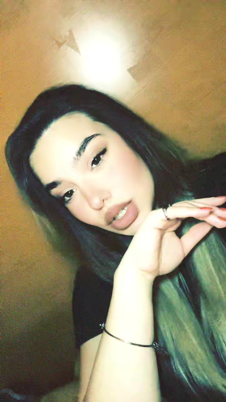 @♡︎𝐌♡︎