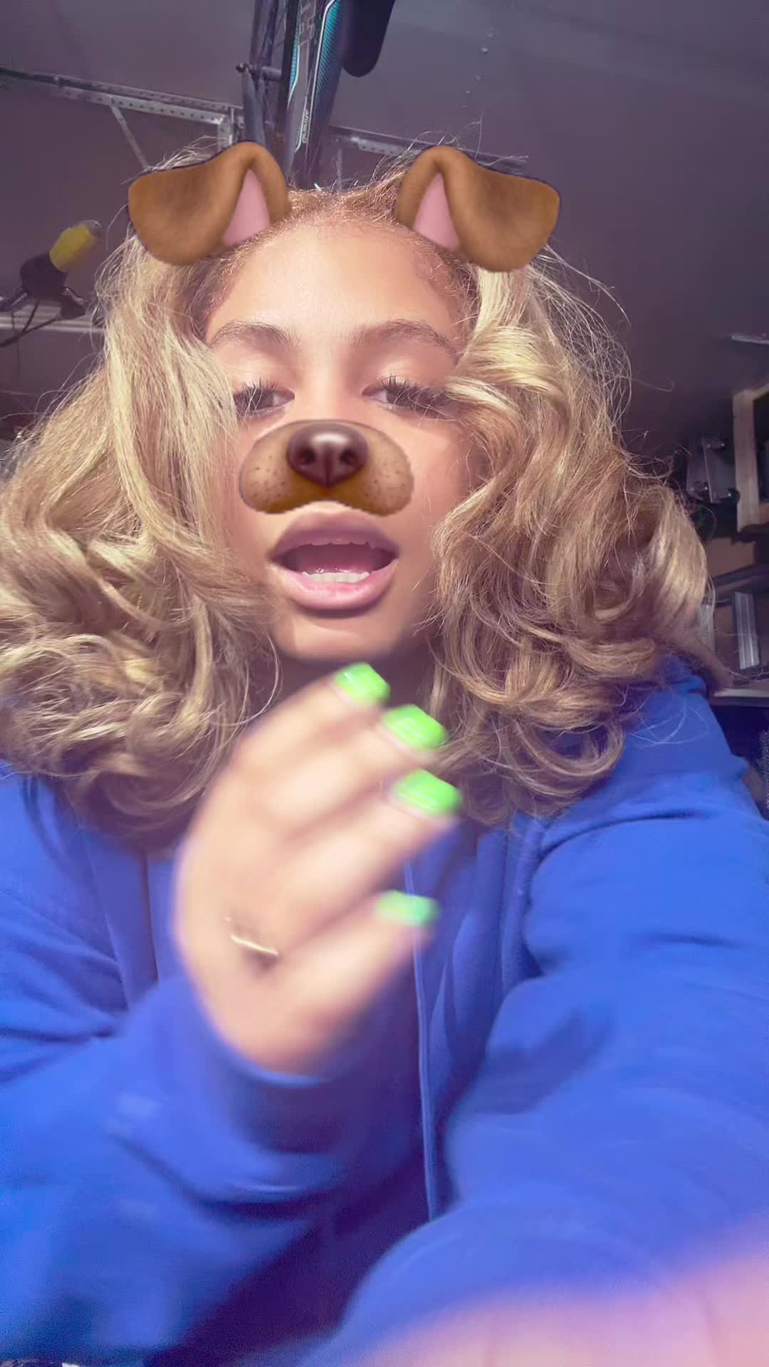@Mikayla 👅🙃 (My-Kayla)