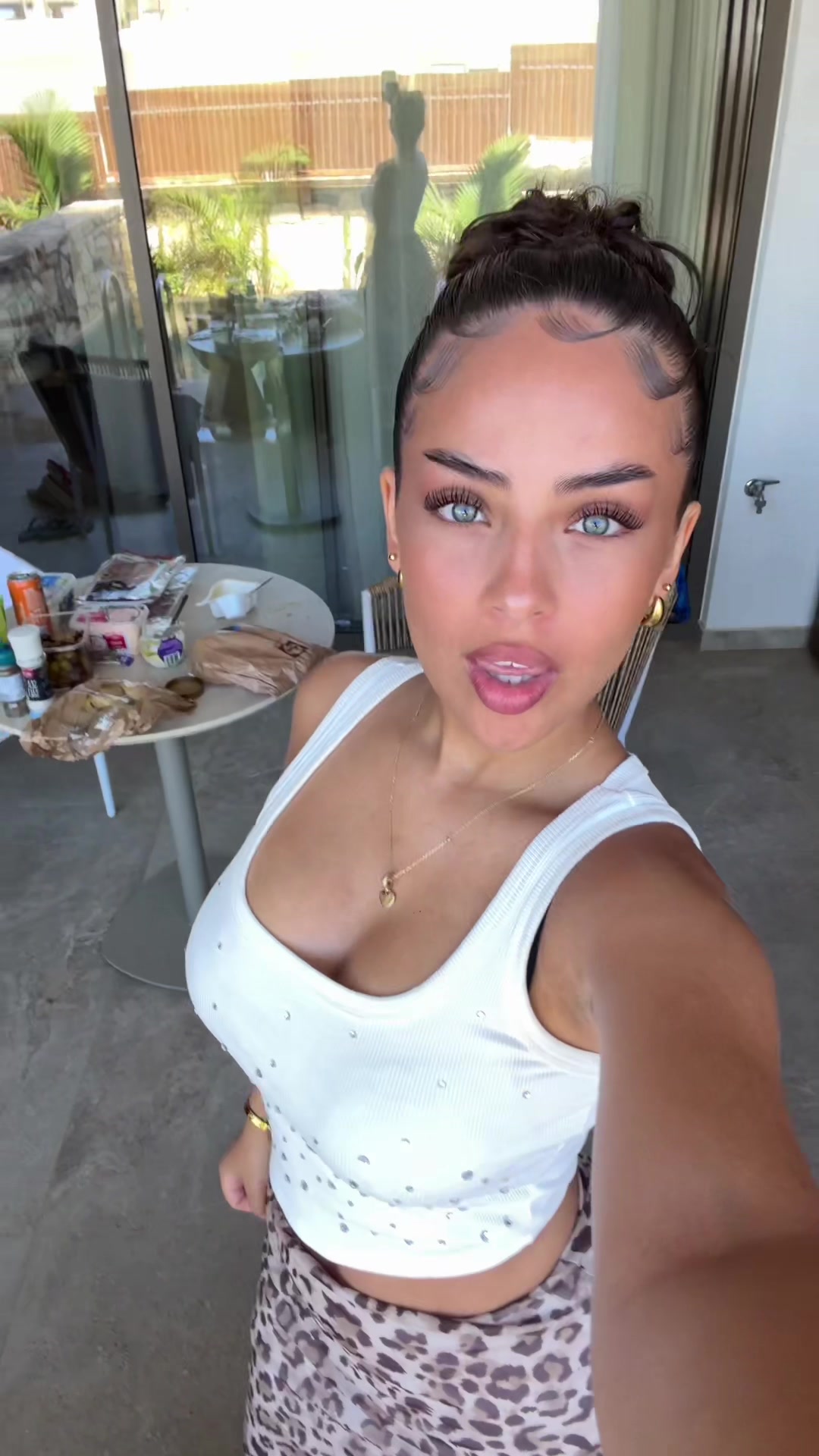 @_luana_ktz