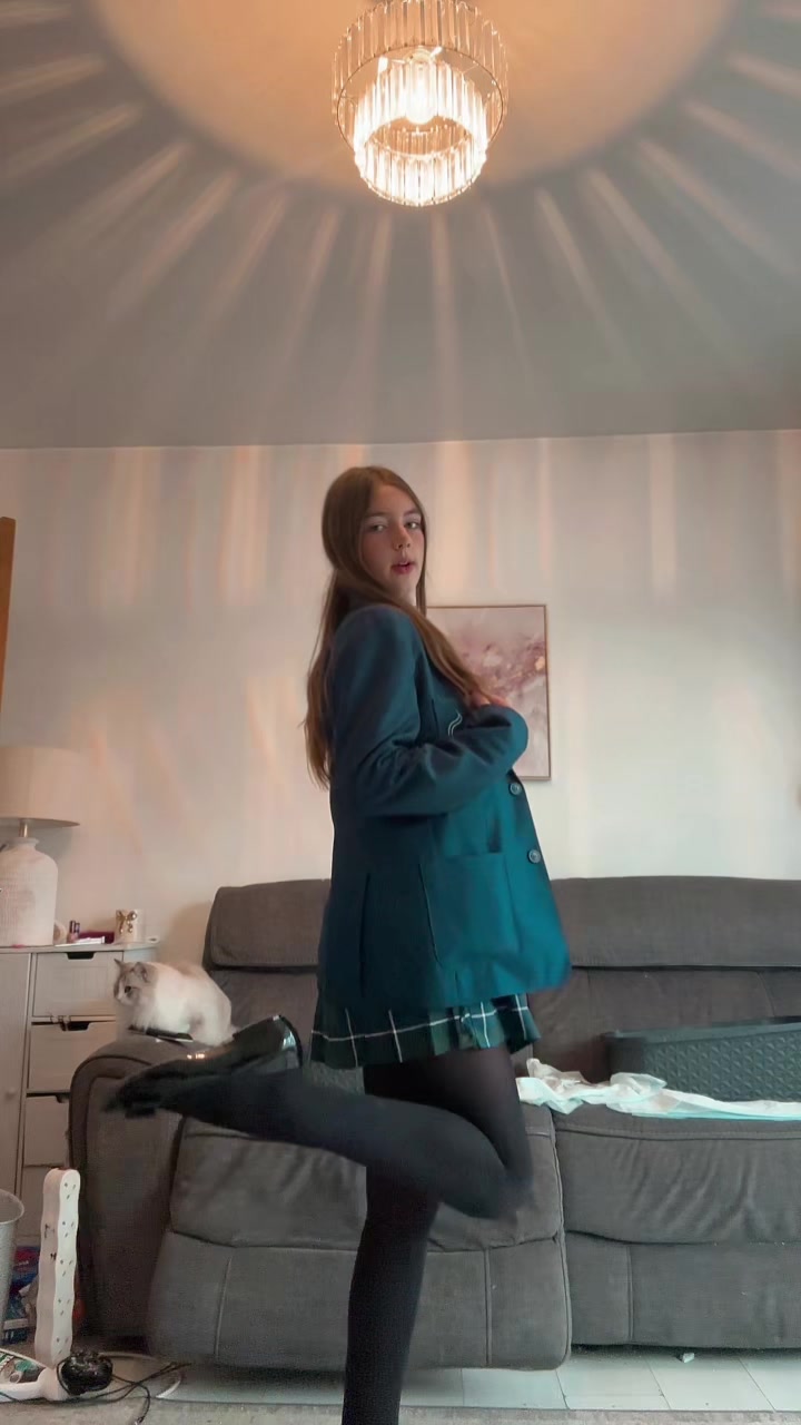 @ℳ𝒾𝒶🤍