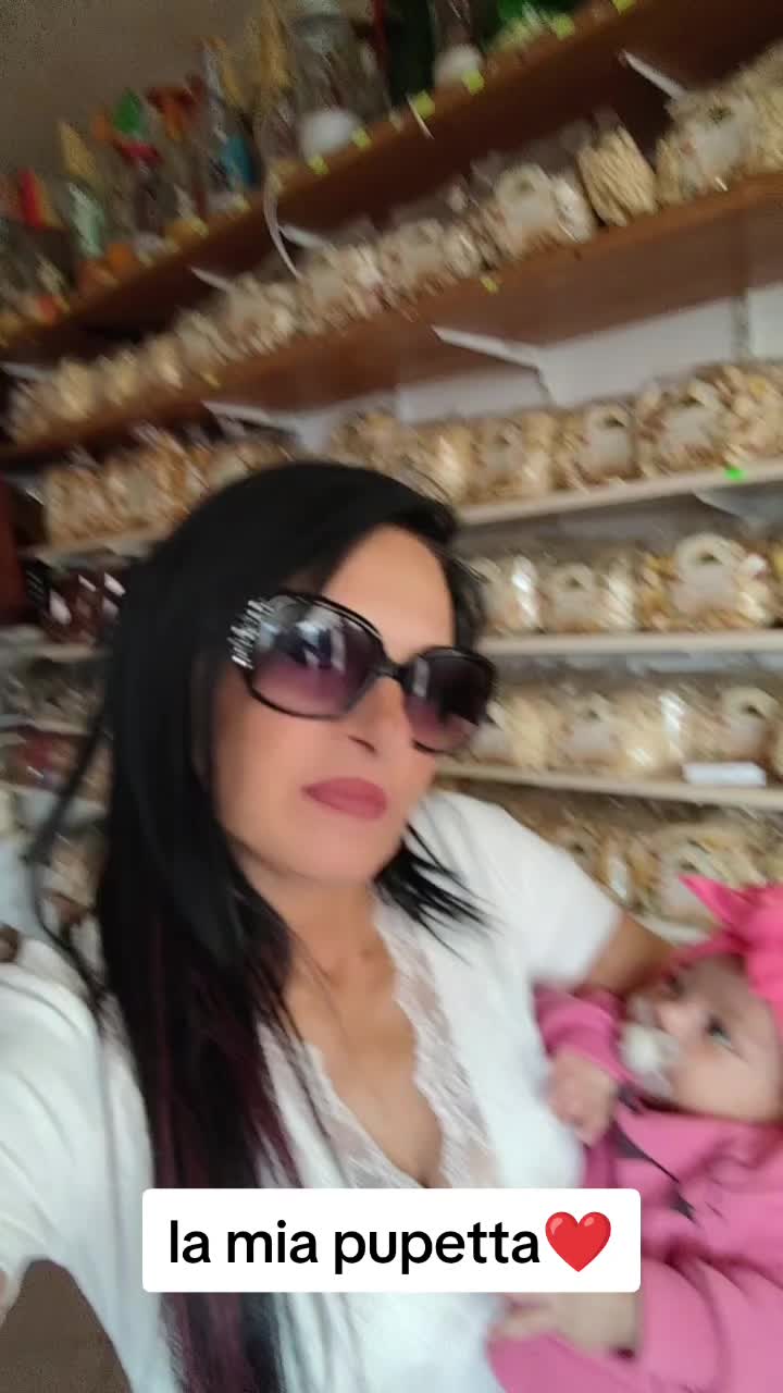 @Rosita