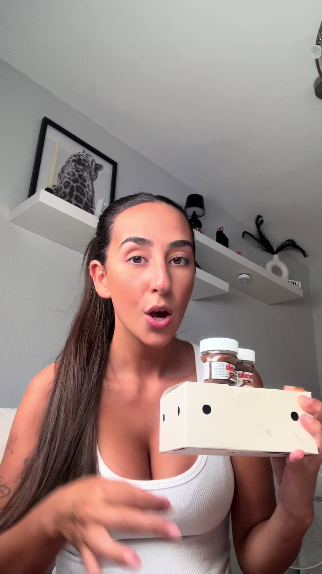 @Ana Cosano🍒🐆|UGC España