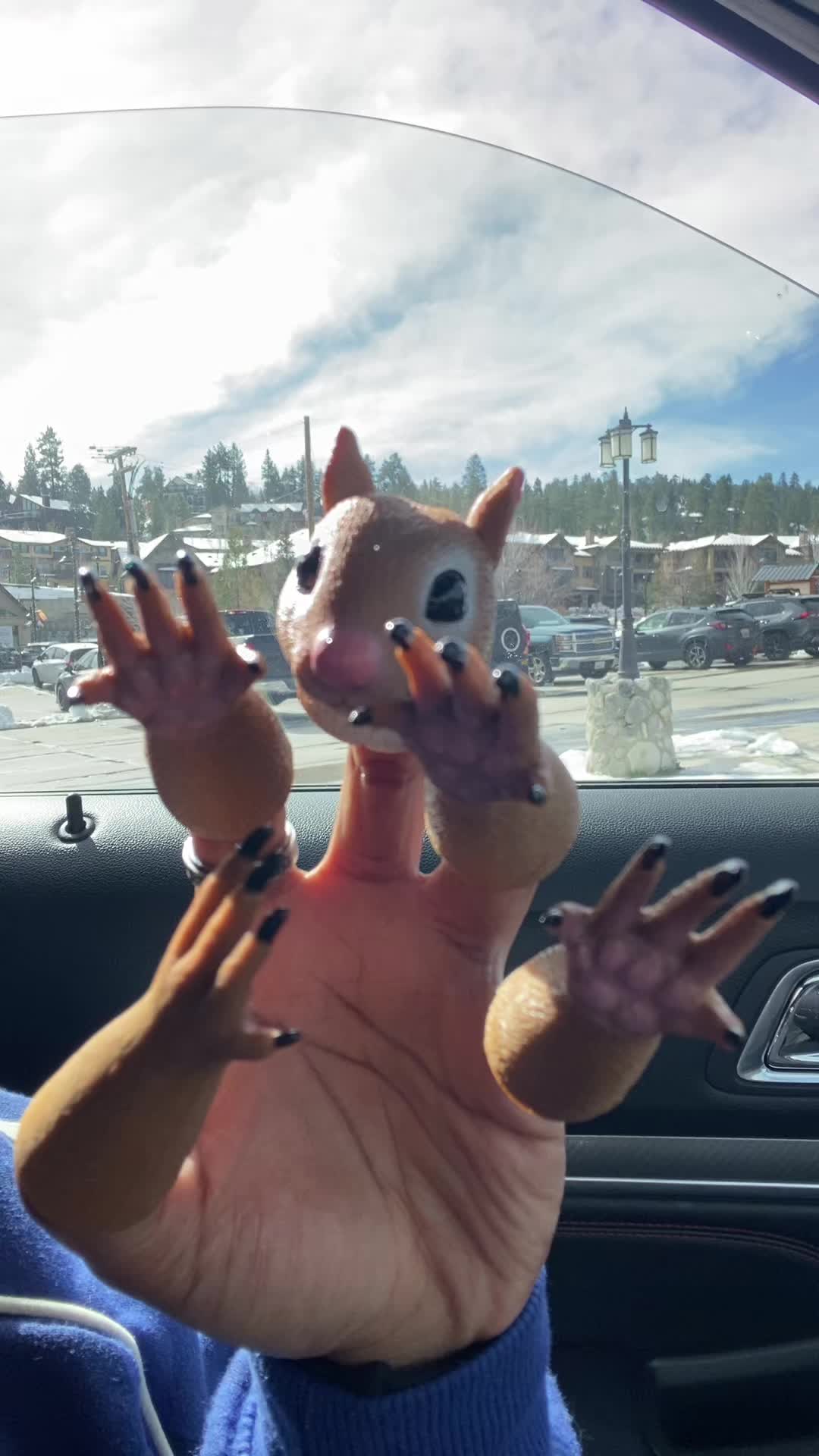 @uglyshmugly