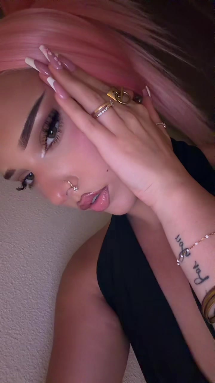 @maëva