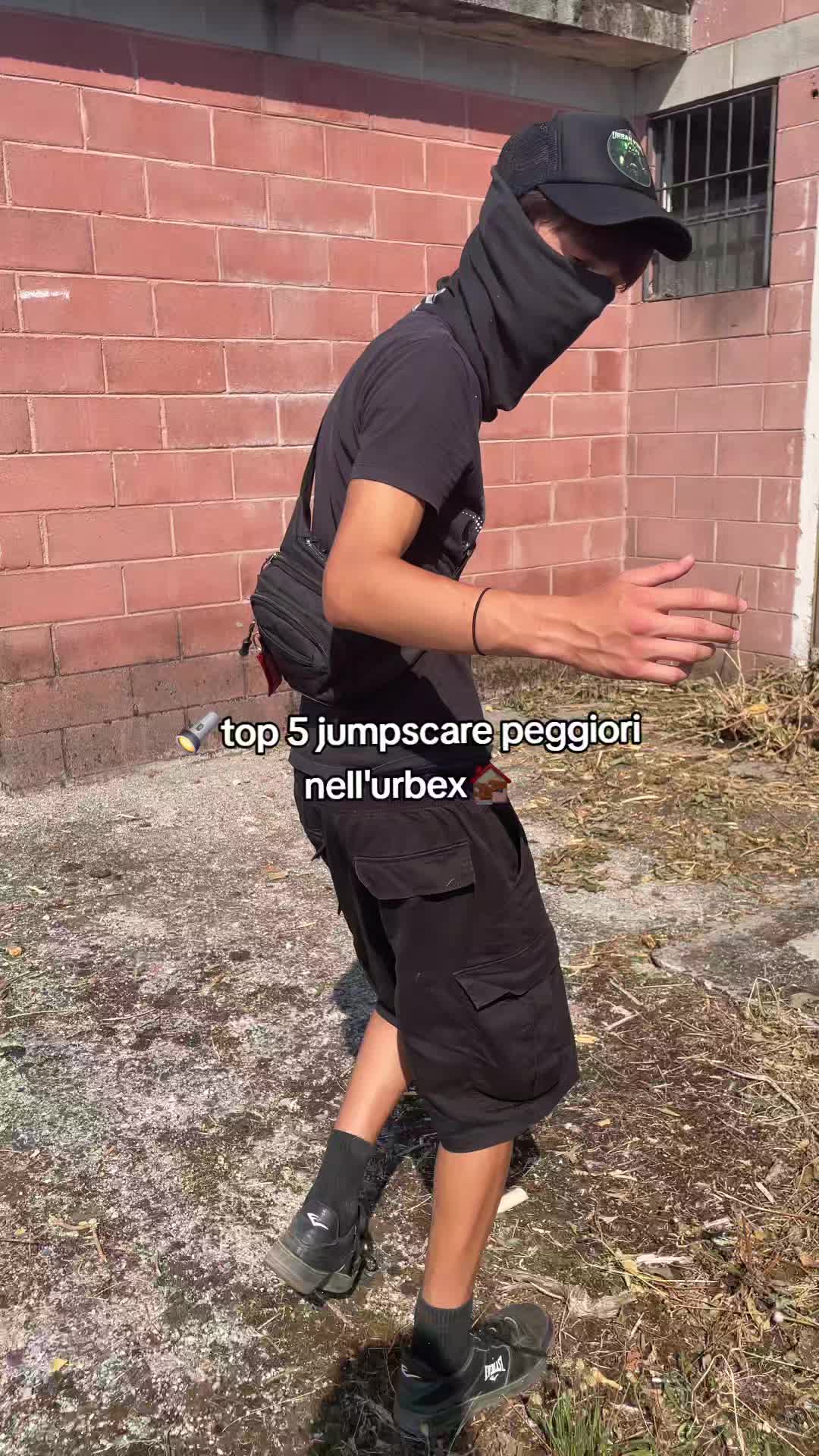 @𝔲𝔯𝔟𝔢𝔵.