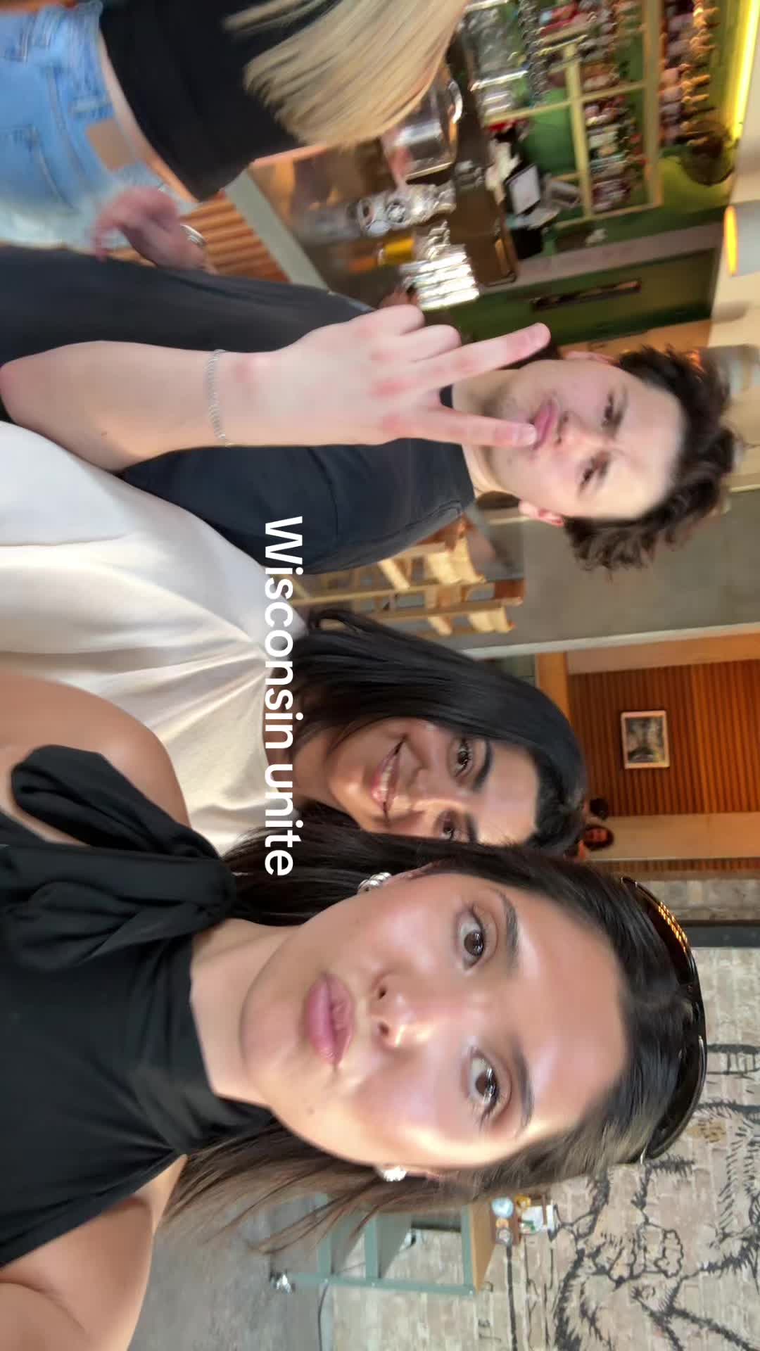@Nicole Parra