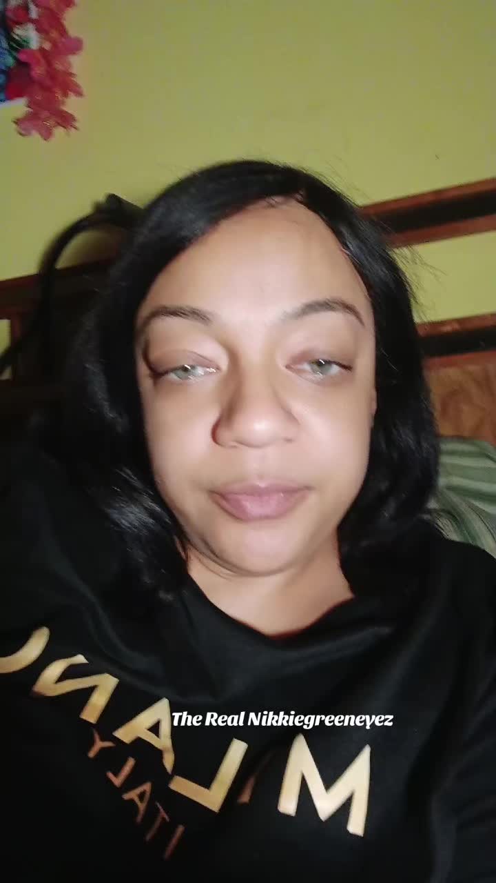@THE NIKKIEGREENEYEZ COLLECTION