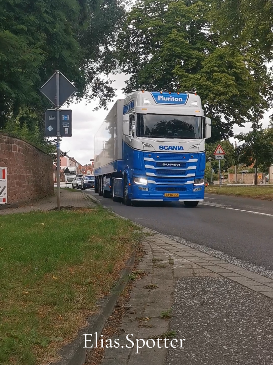 @Elias.Spotter🤙🇳🇱