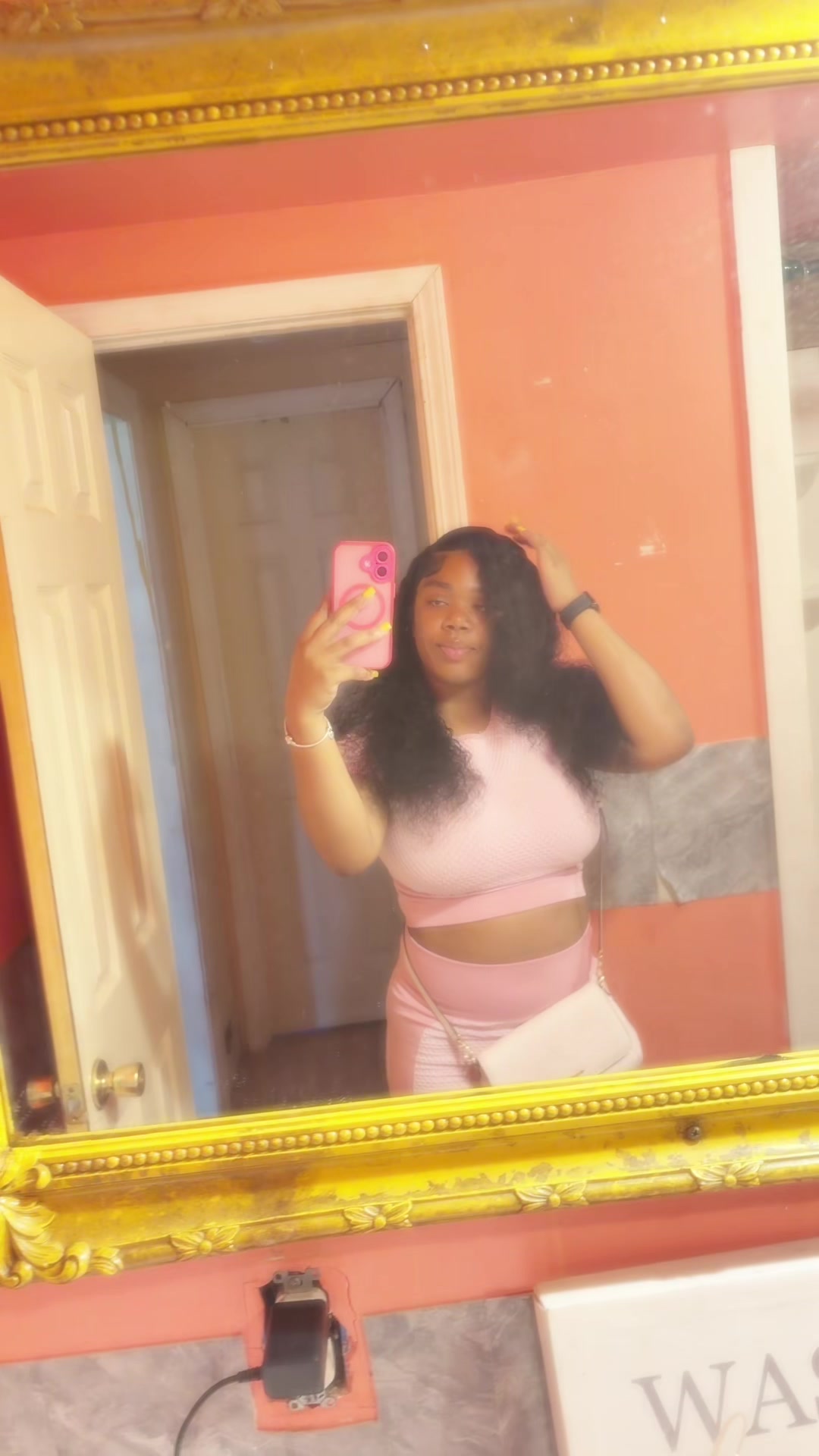 @inl0vewithniyaa