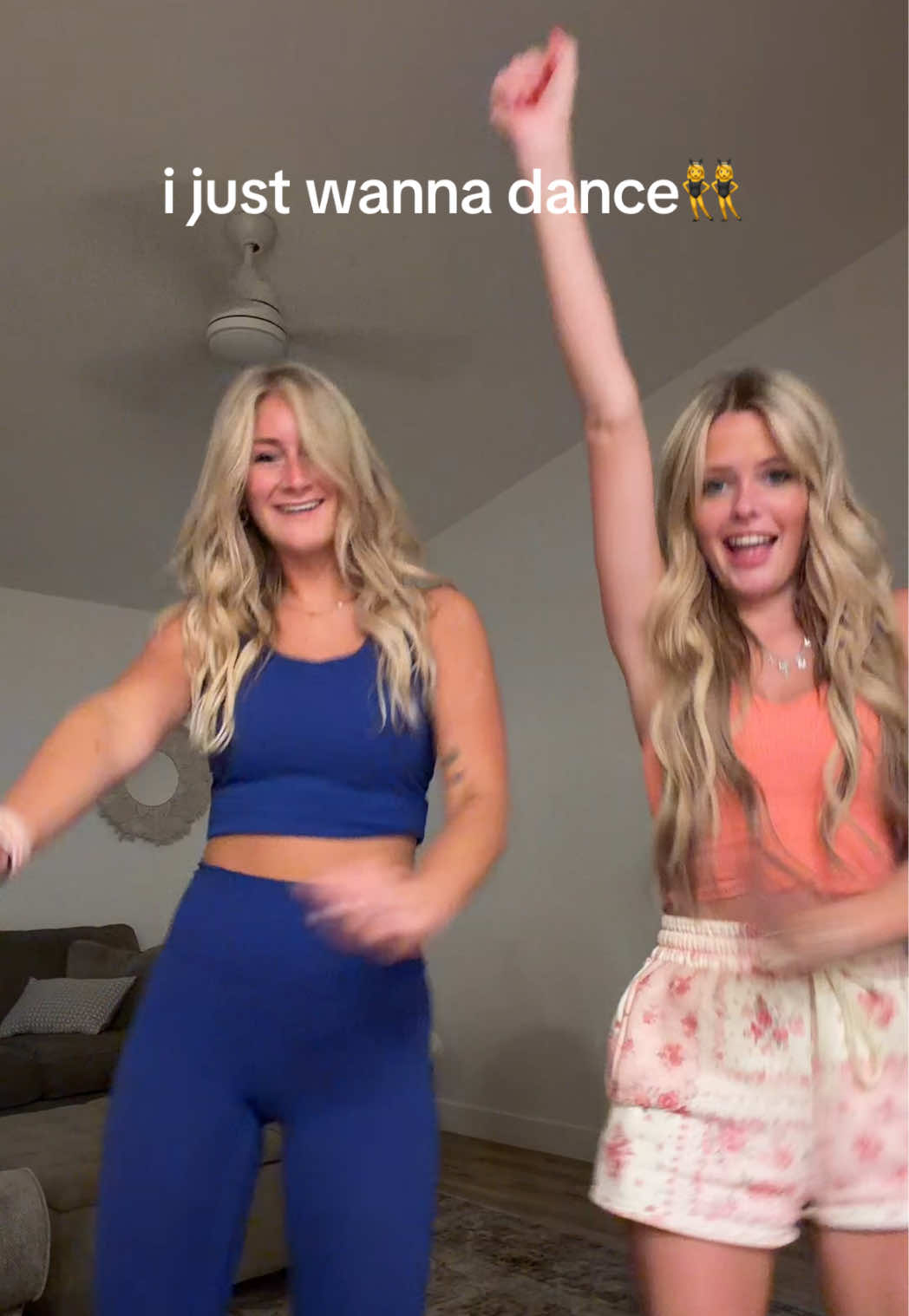 @Emily_vbk1