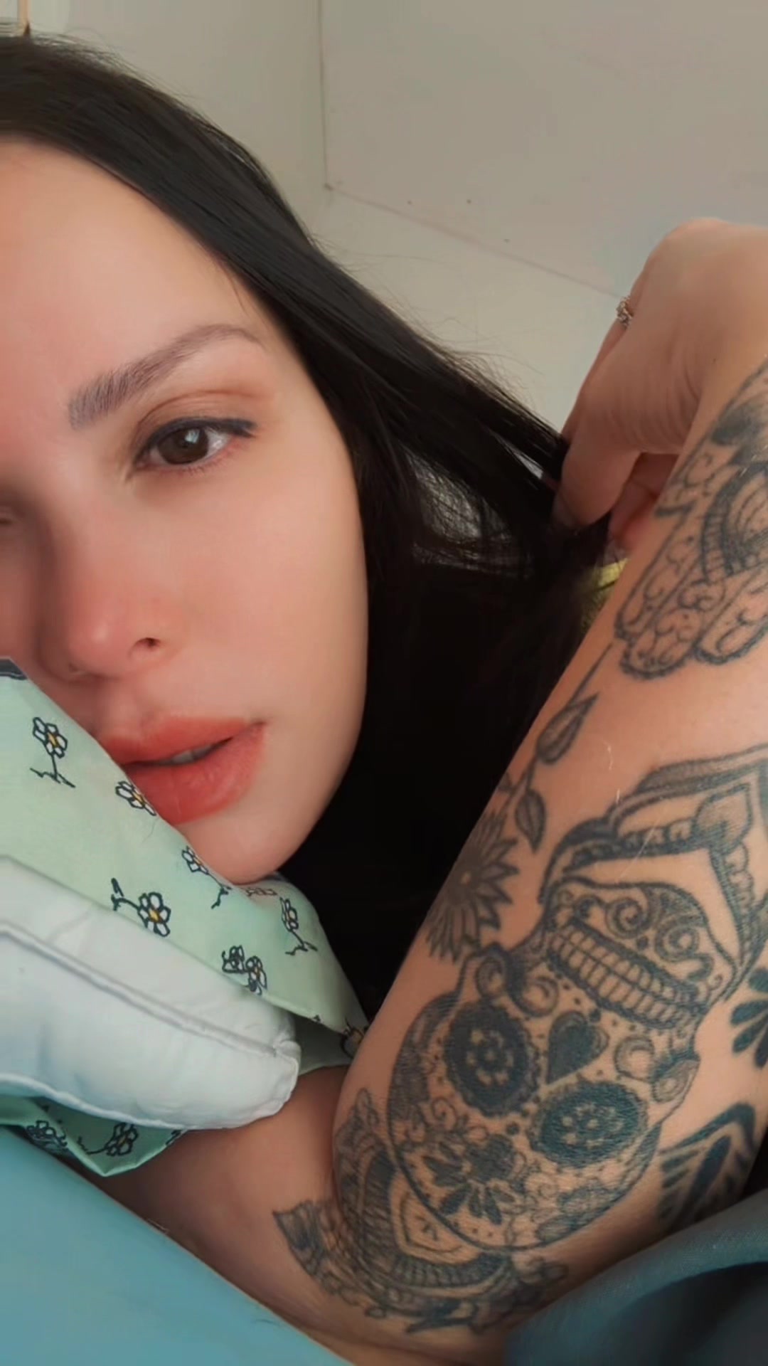 @Mymelody🇨🇴