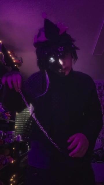 @mo0n.c0s