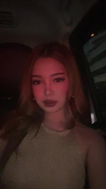 @𝒴 .