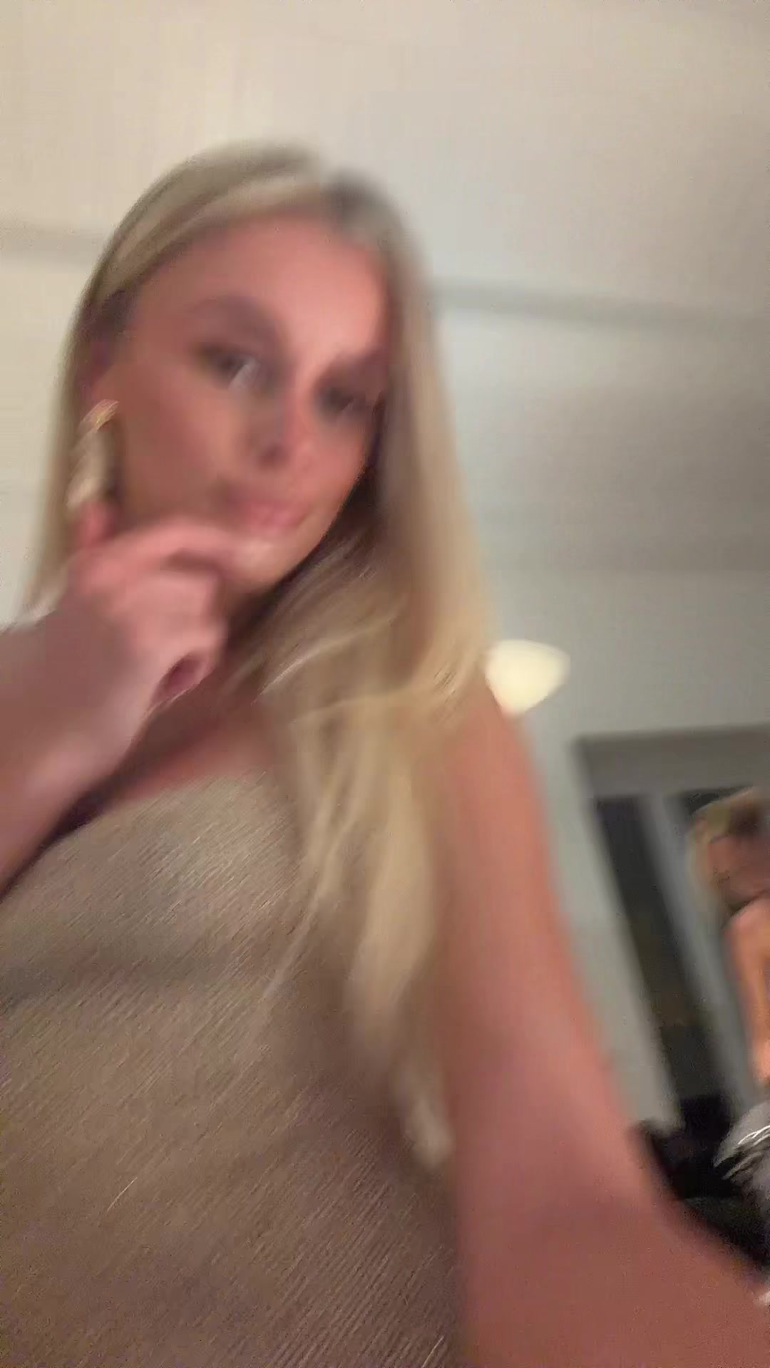 @leni