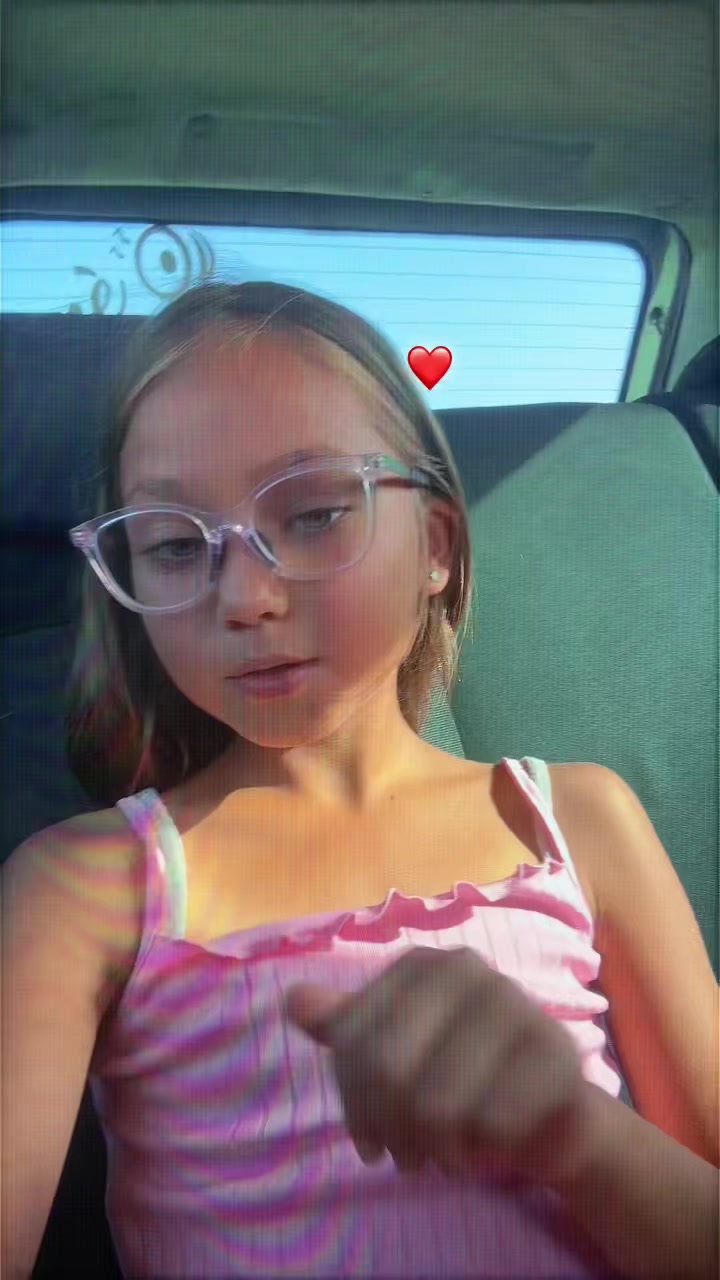 @rebyMirzea