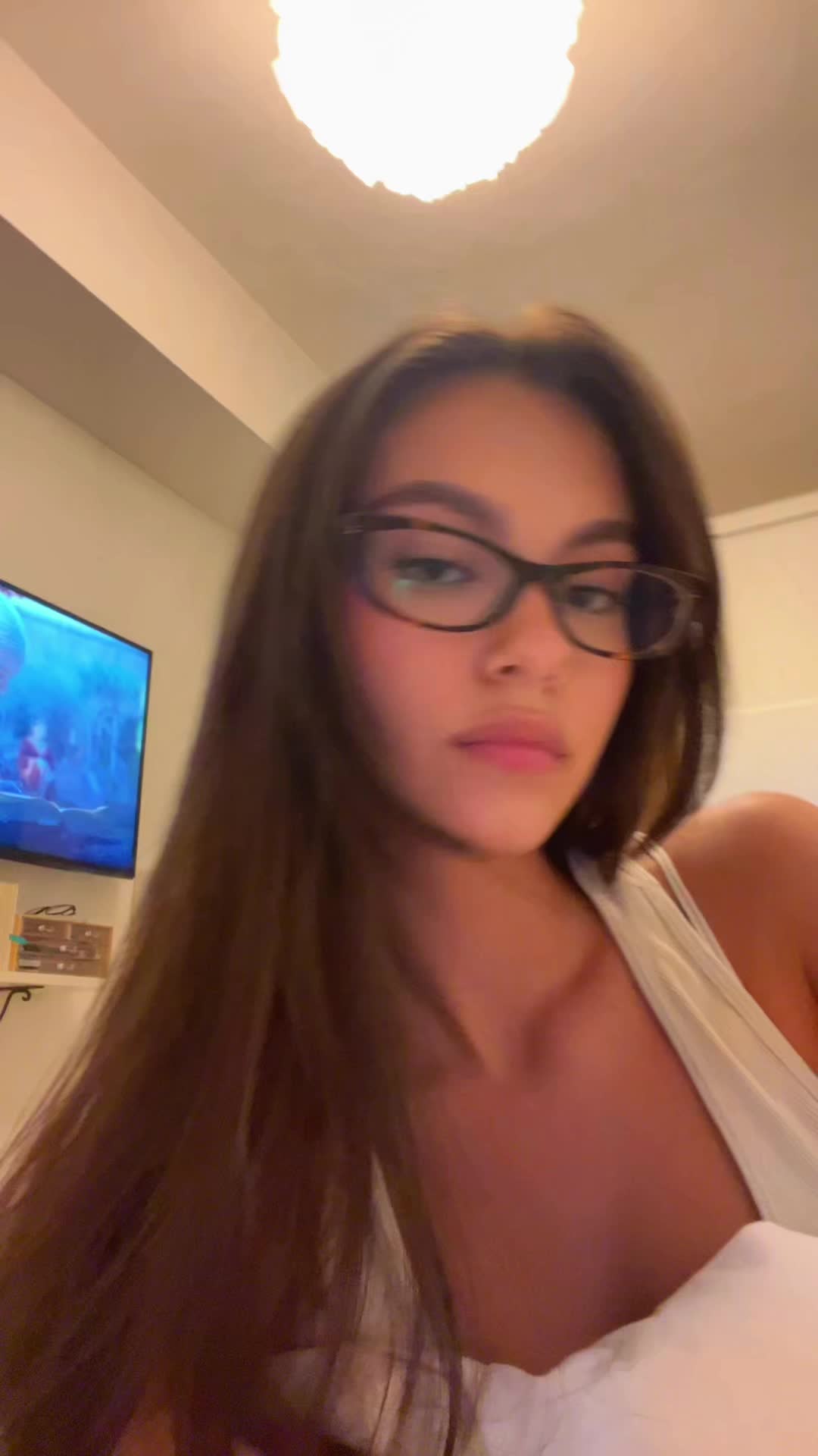 @Mia