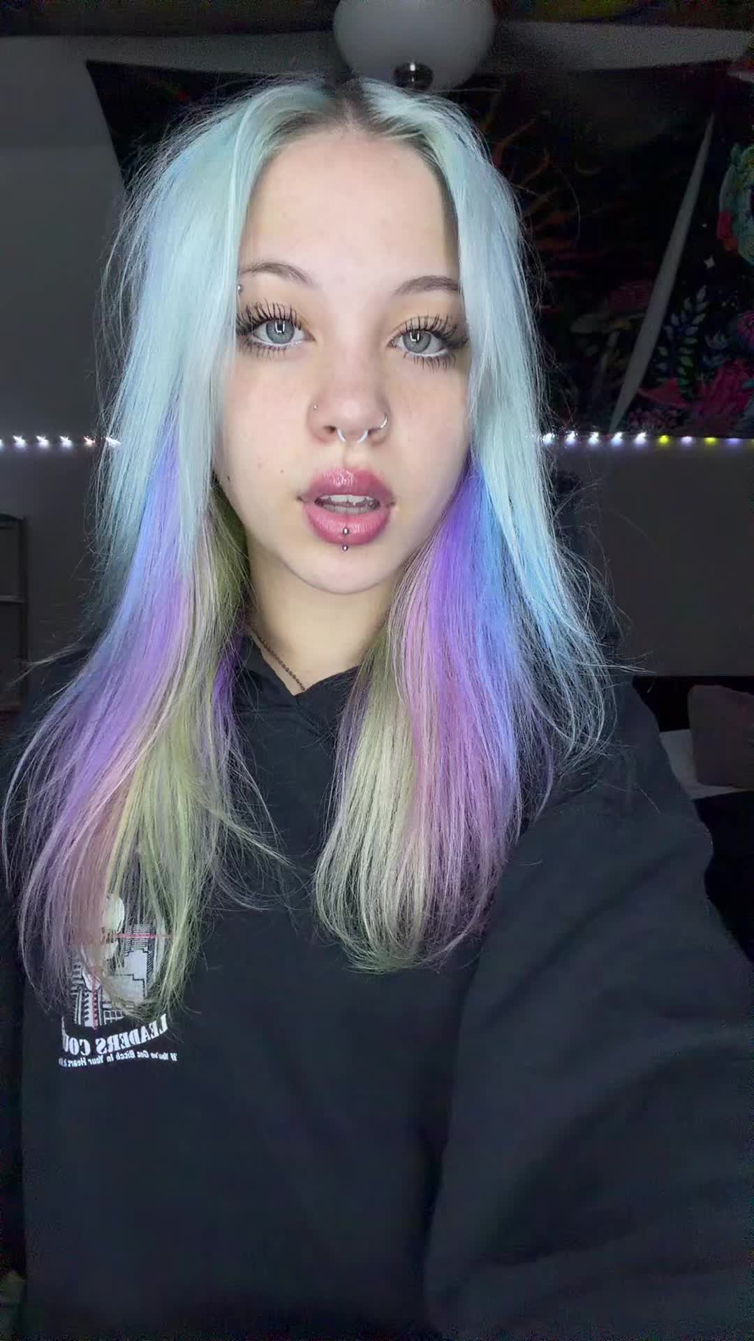 @..