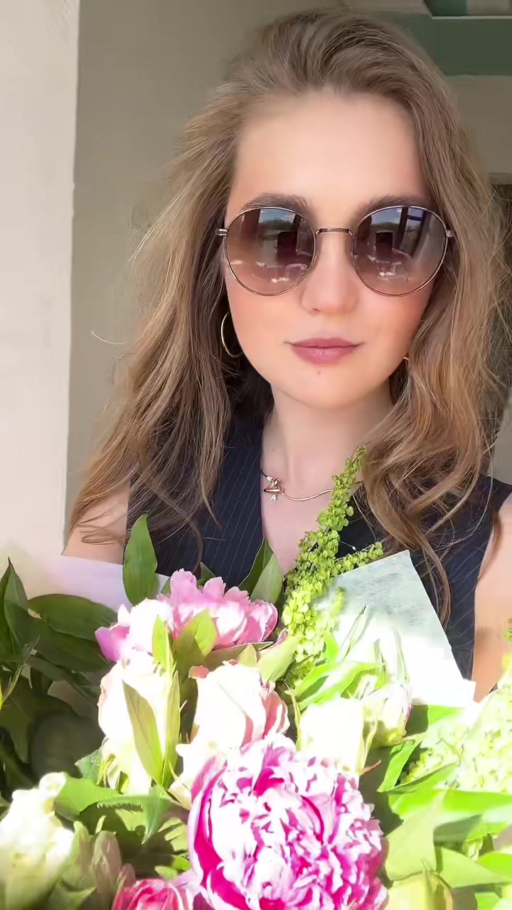 @Lerocheek