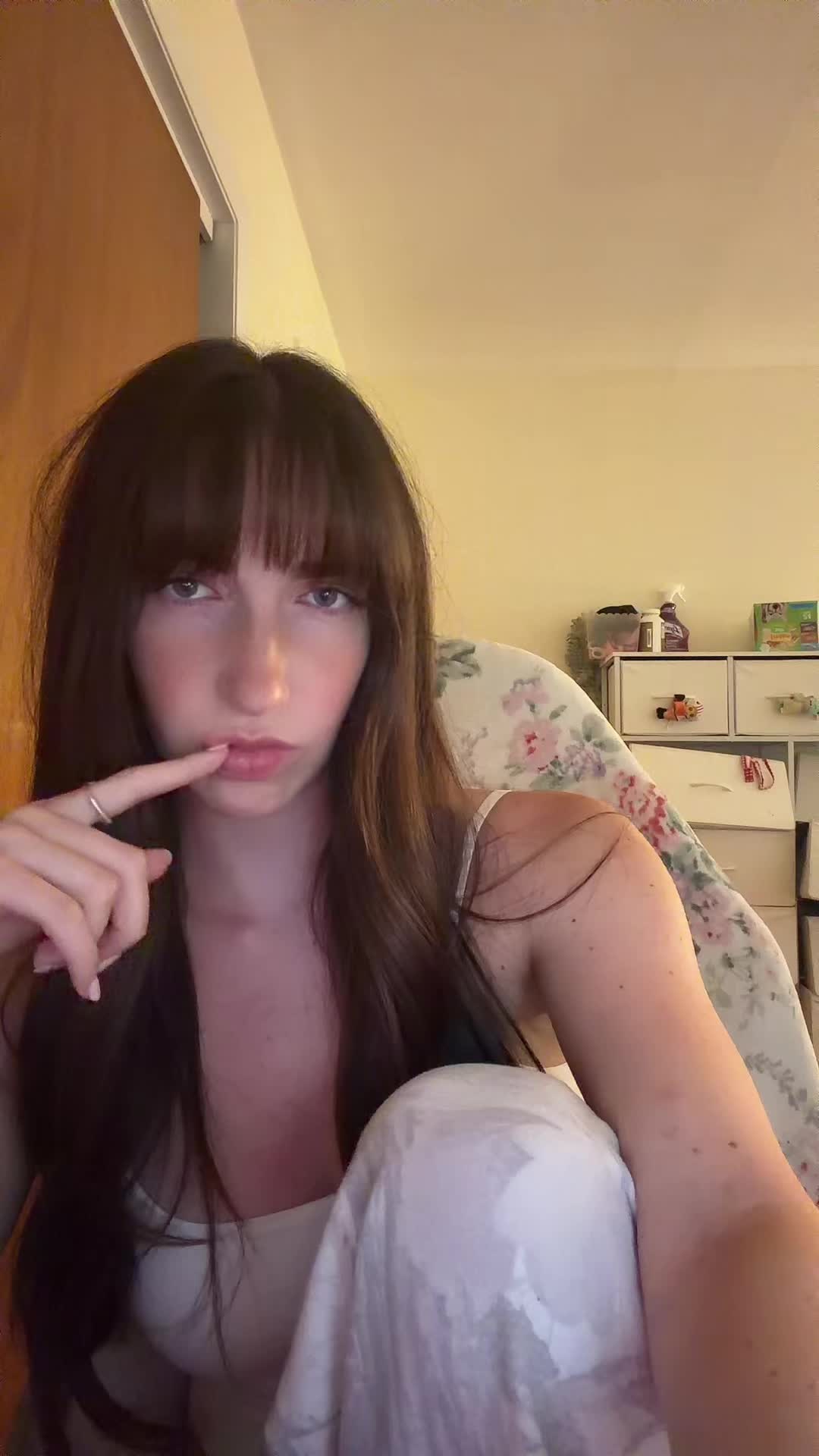 @Liv