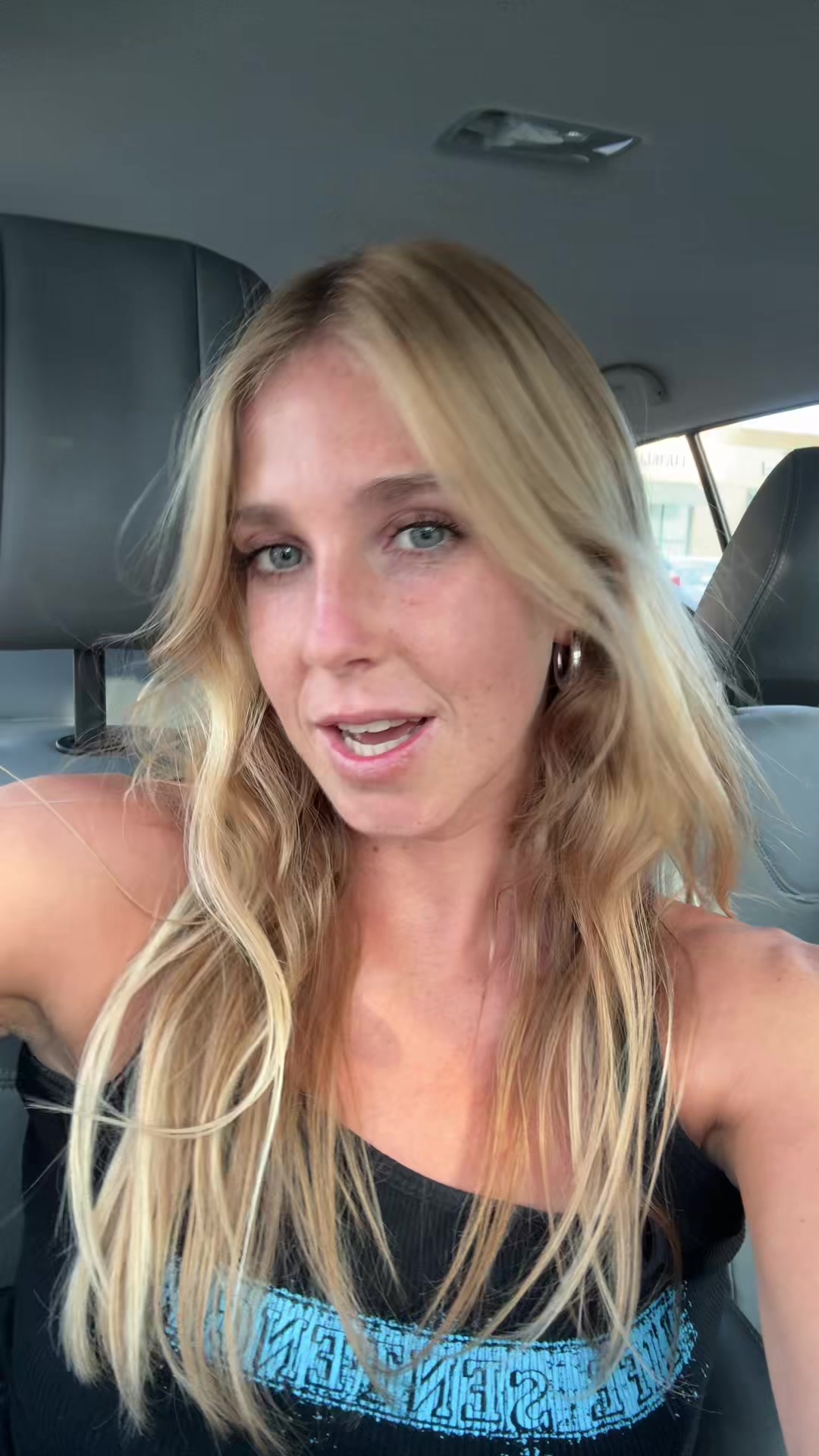 @kaitlinnn