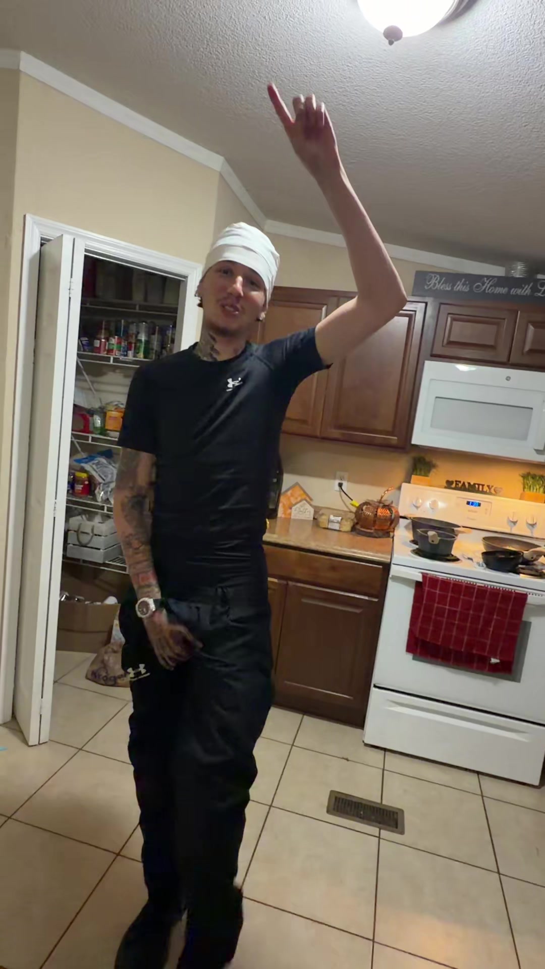 @WhiteboyfromFlawda
