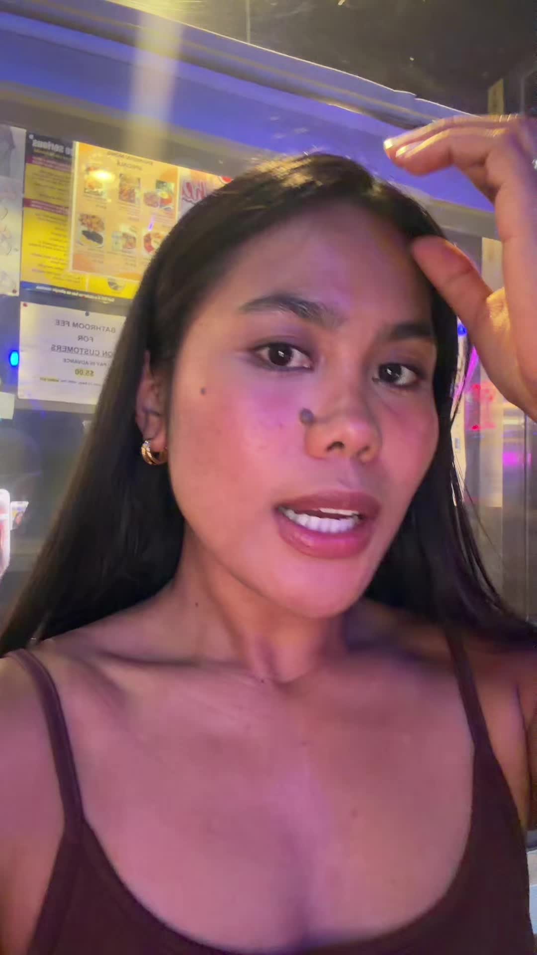 @therealviann