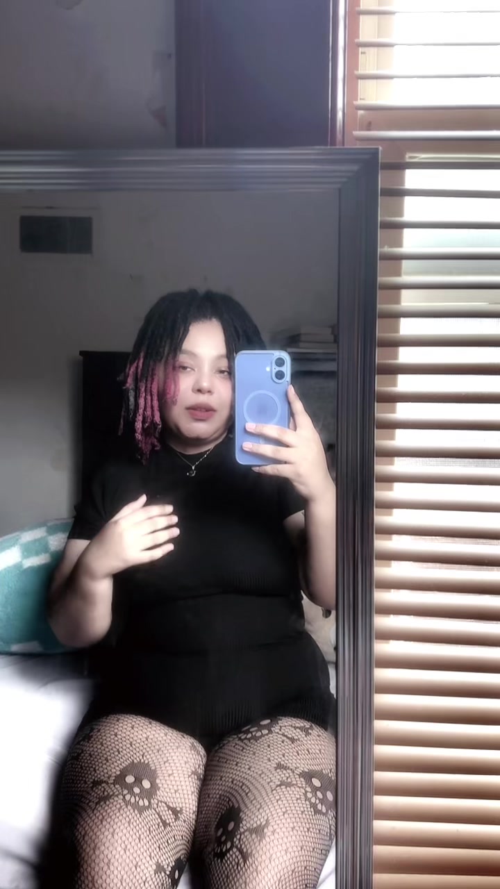 @𝔖𝔨𝔲𝔣𝔣𝔶.𝔛𝔬 🕷️📚