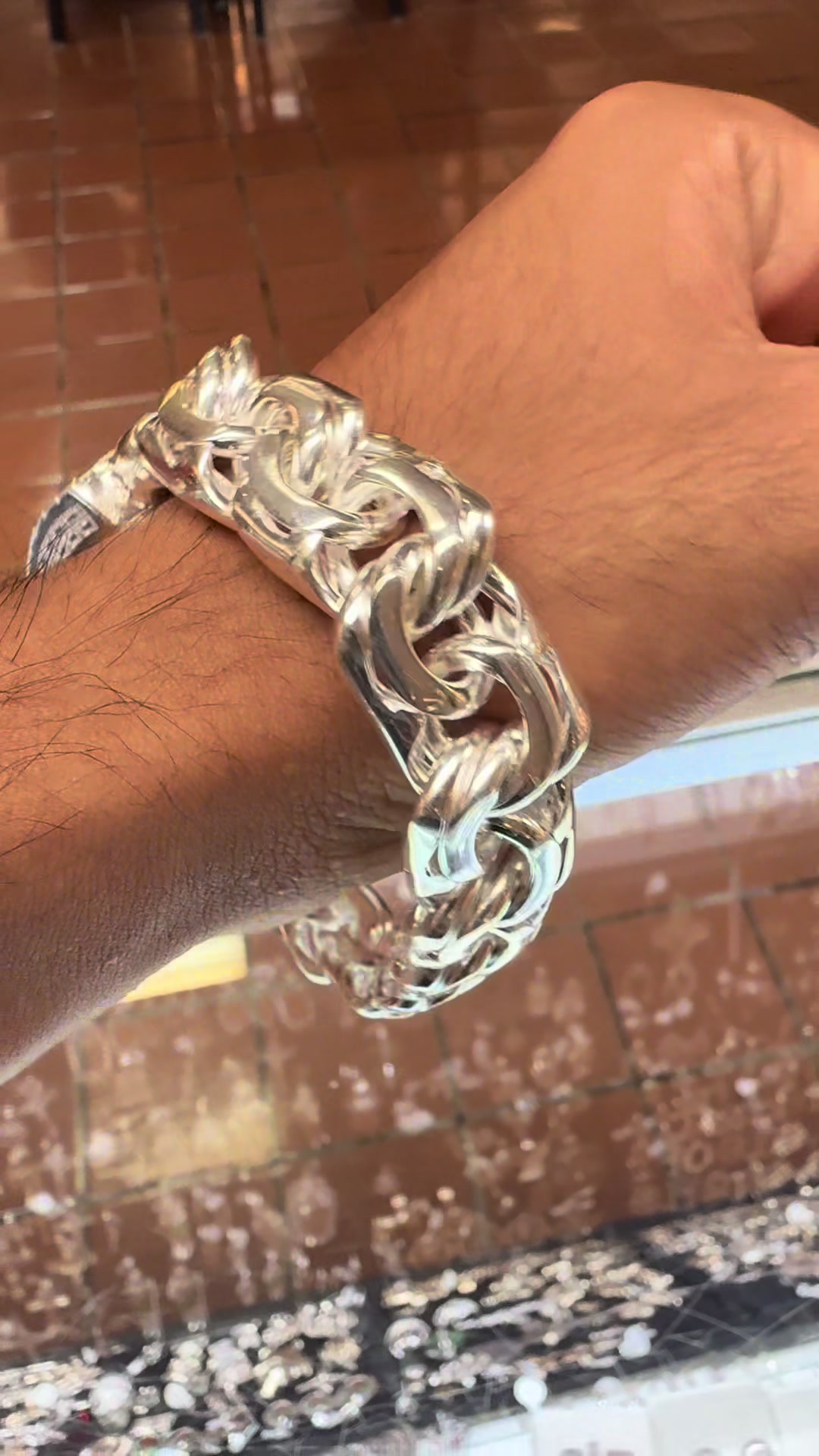 @AliJewelers