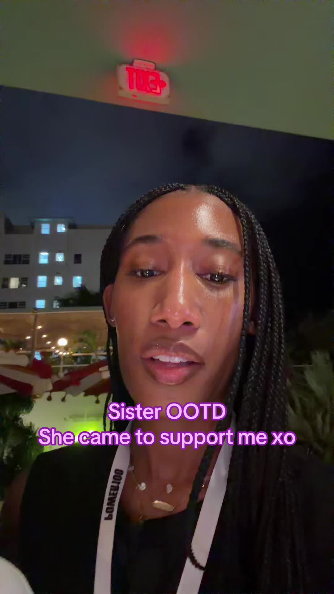 @shariahmckenzie