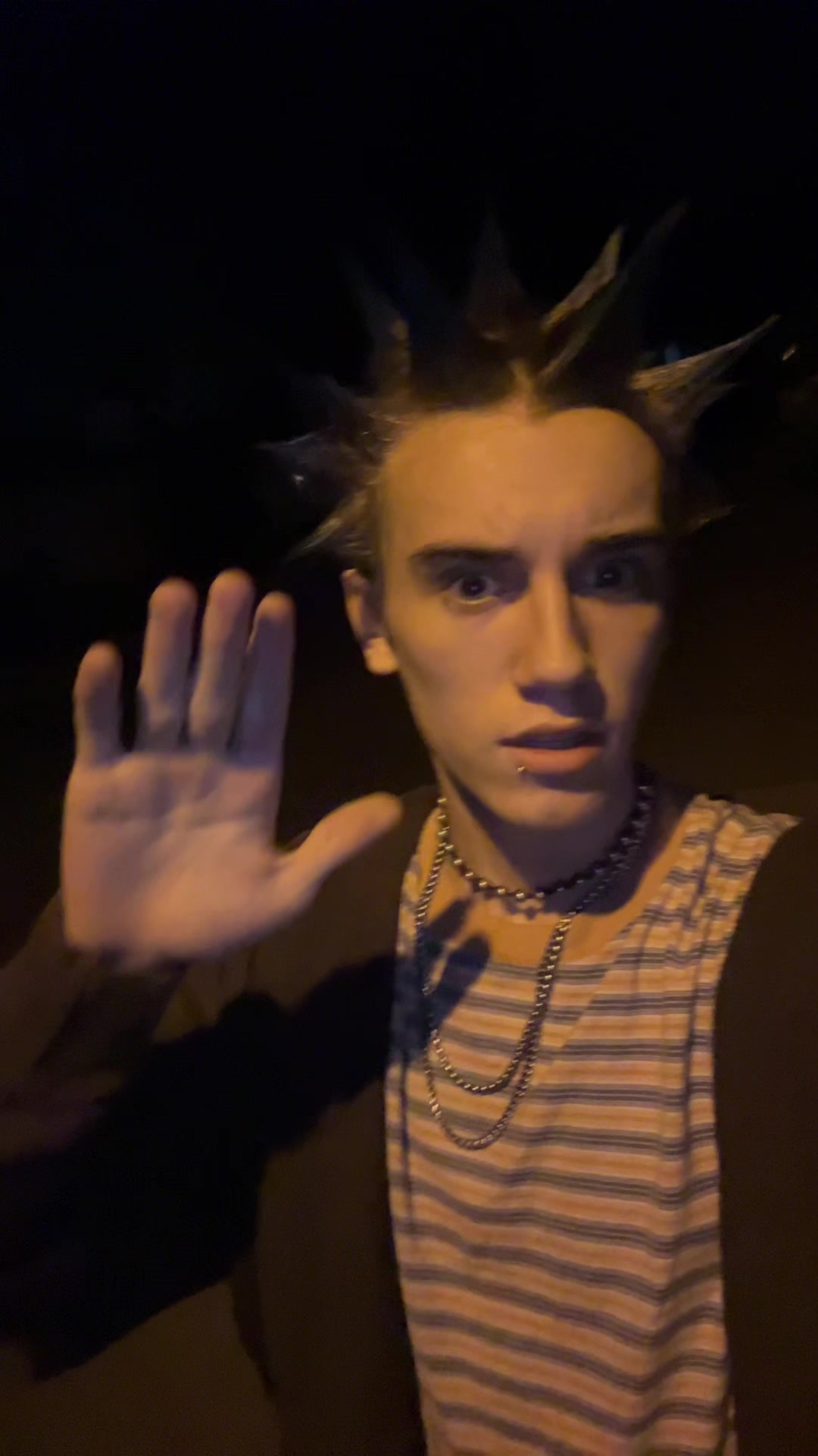 @JJ