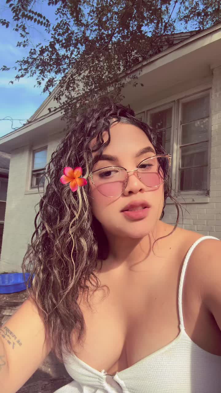 @️