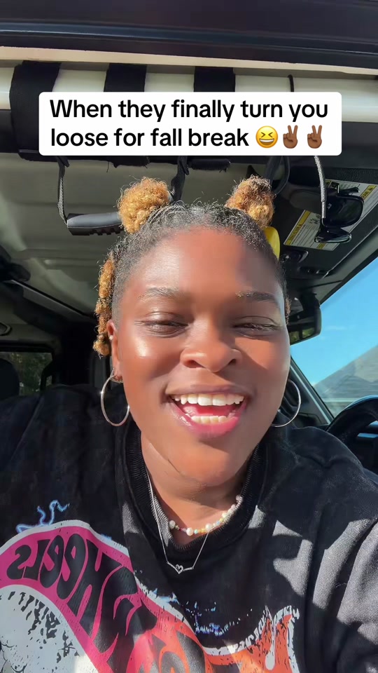 @LifeWithMrsHood