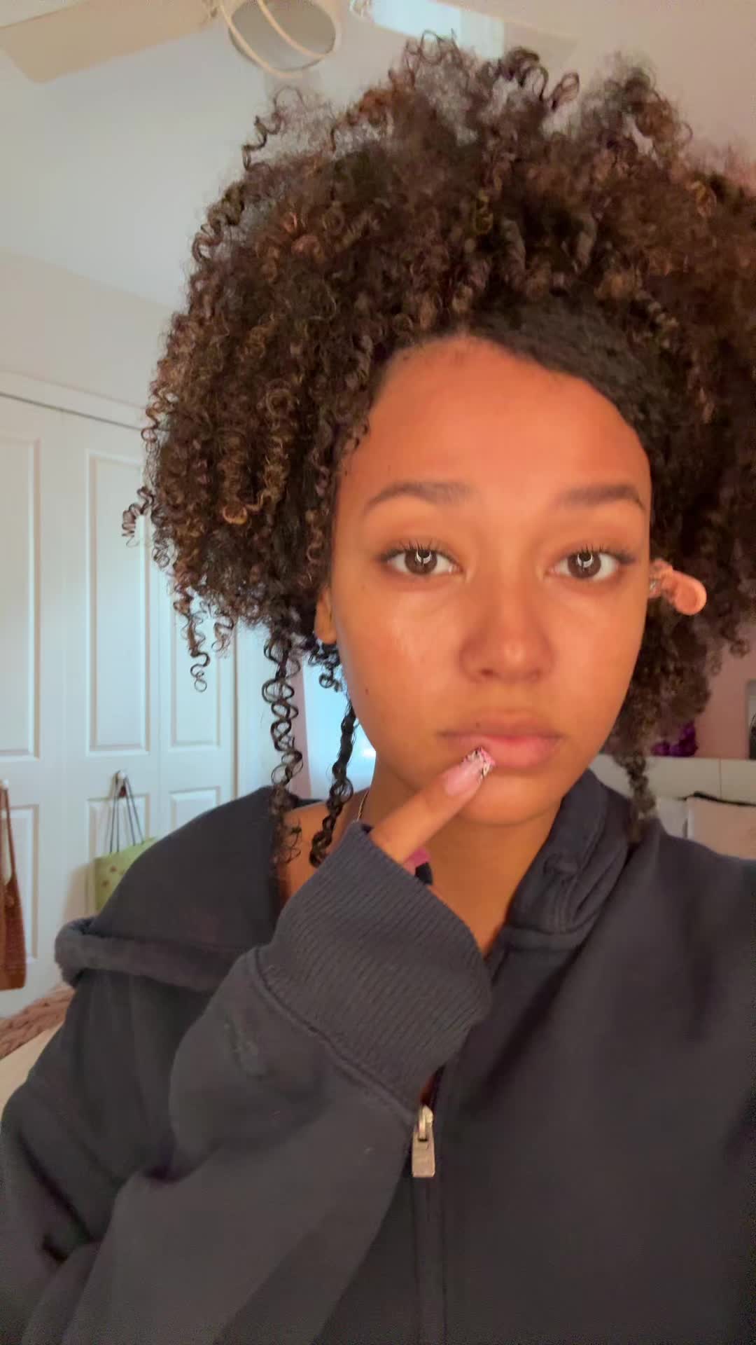@tessa