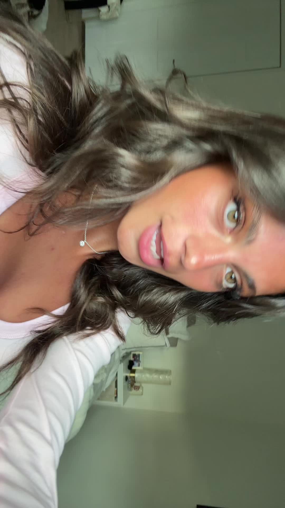@gabriella minuto