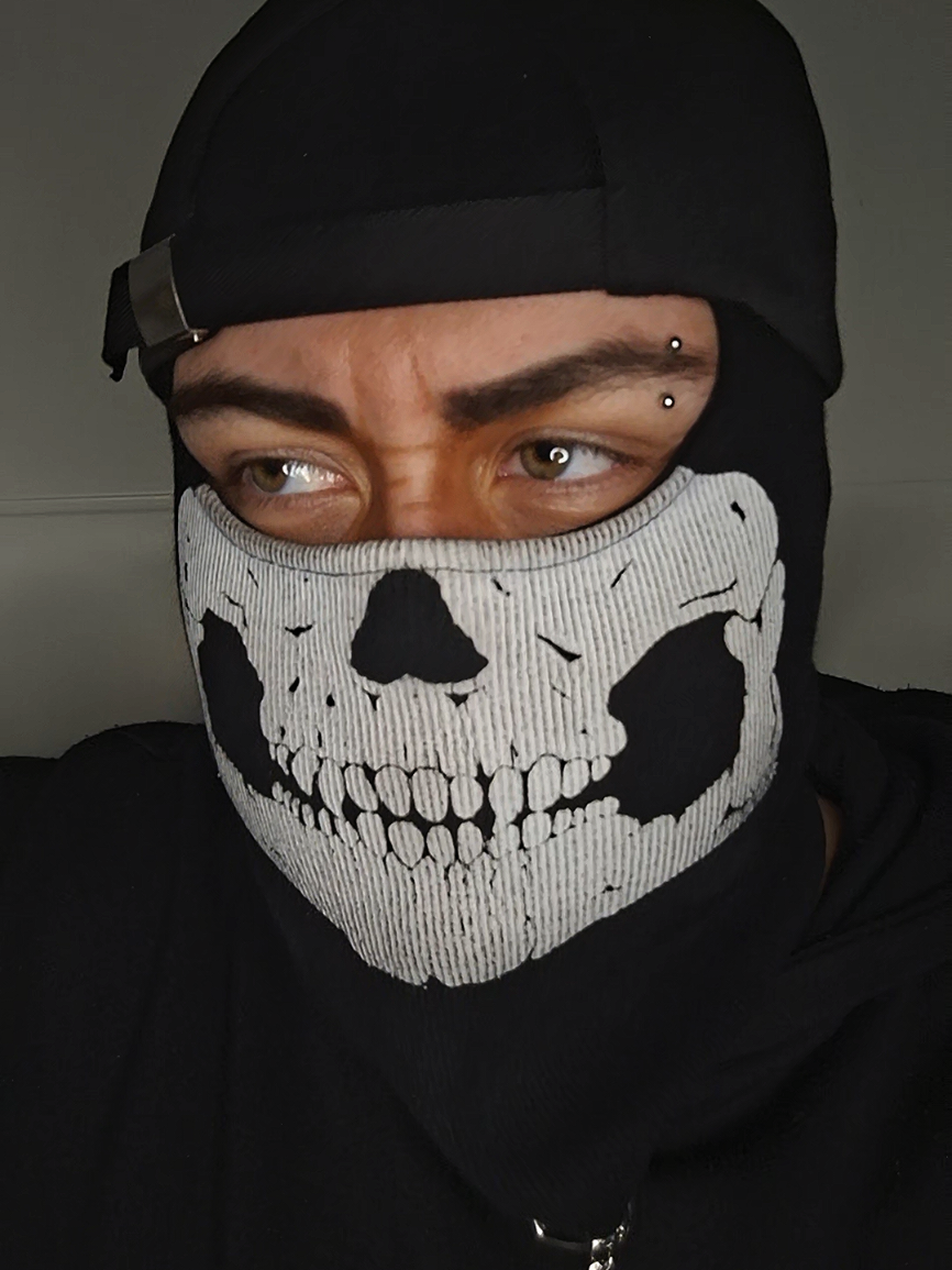 @𝐇𝐚𝐝𝐞𝐬