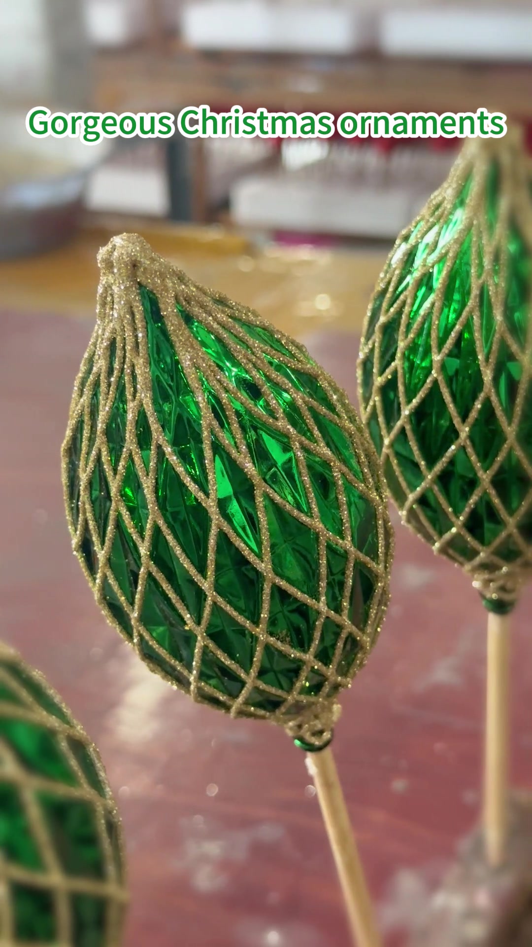 @christmas ball painting