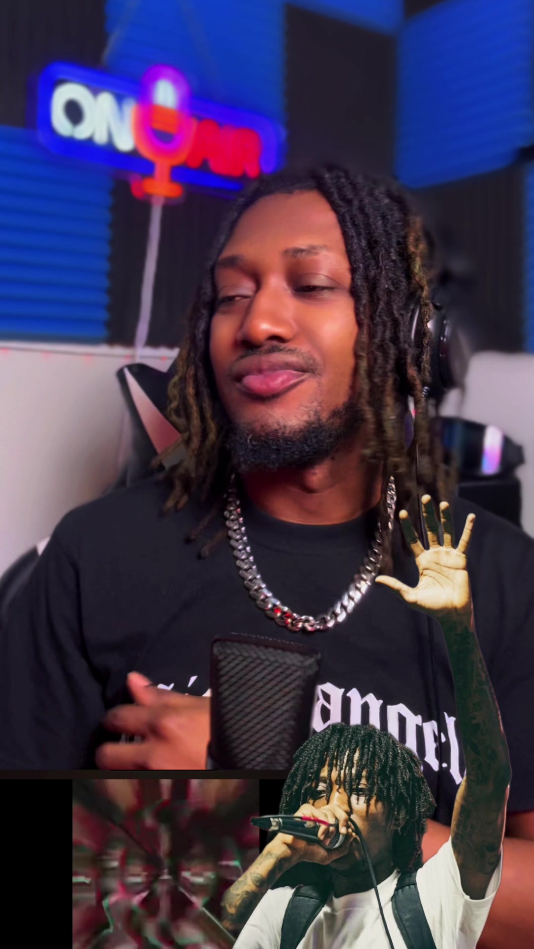 @𝐏𝐲𝐯𝐨 𝐎𝐧 𝐓𝐡𝐞 𝐌𝐢𝐜🎙️