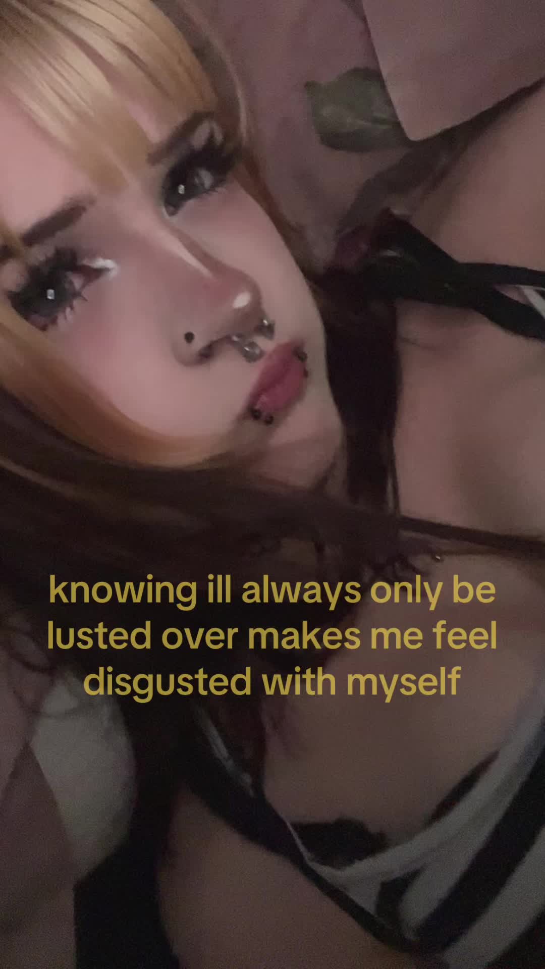 @sav (҂&deg;ロ&deg;)