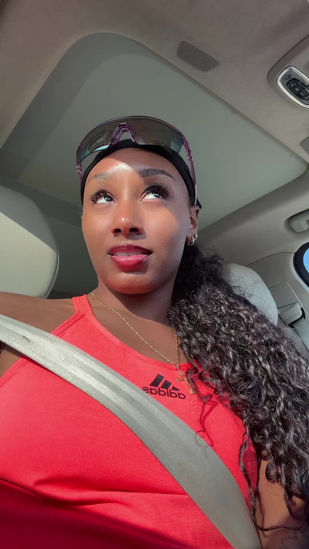 @kaylaoubre