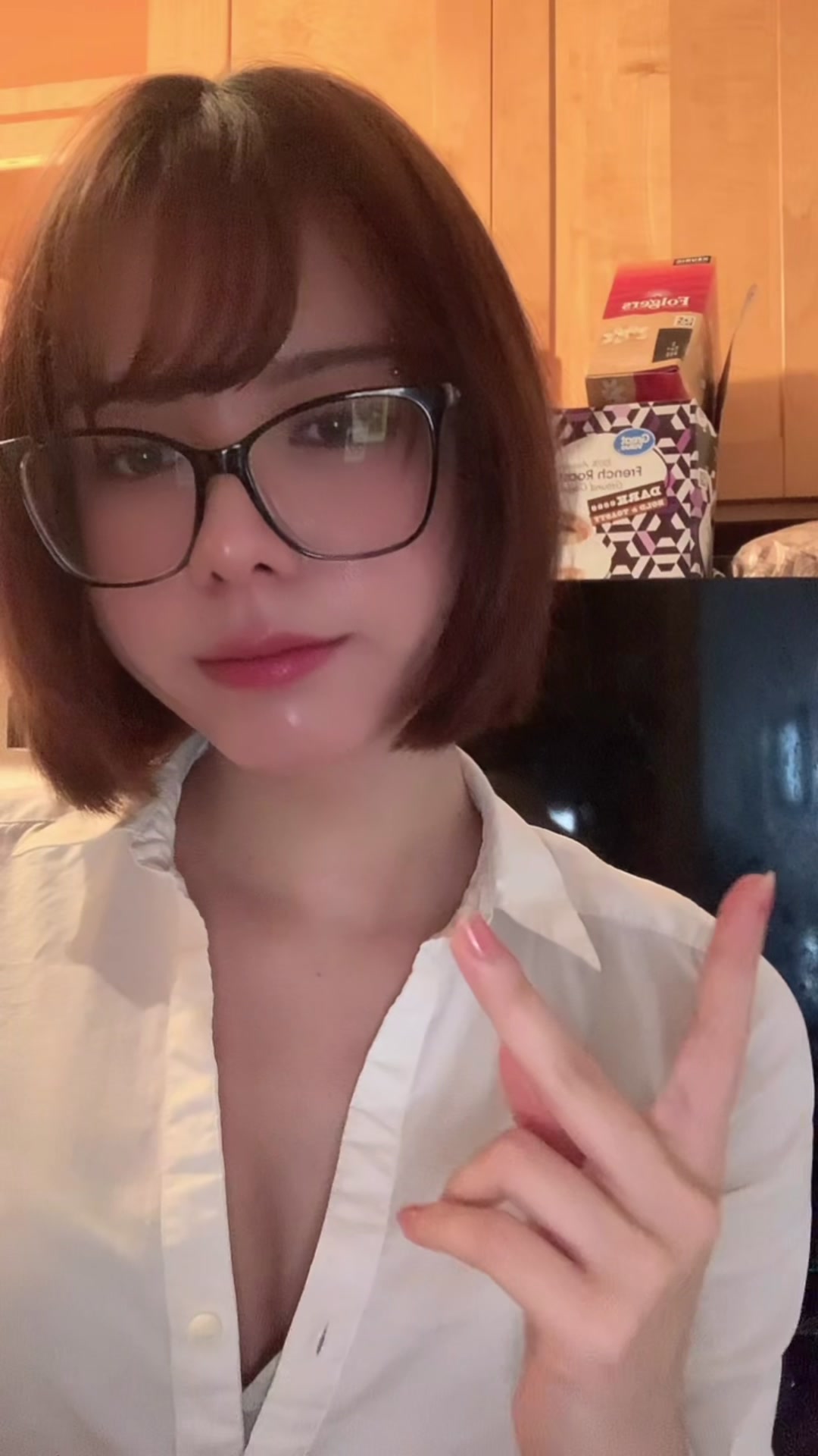 @Pootypootytangtang