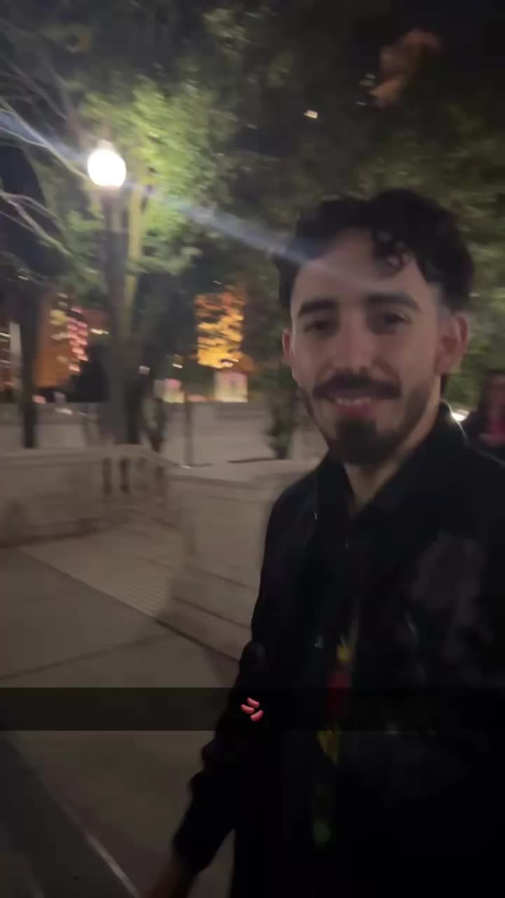 @Mr. 956